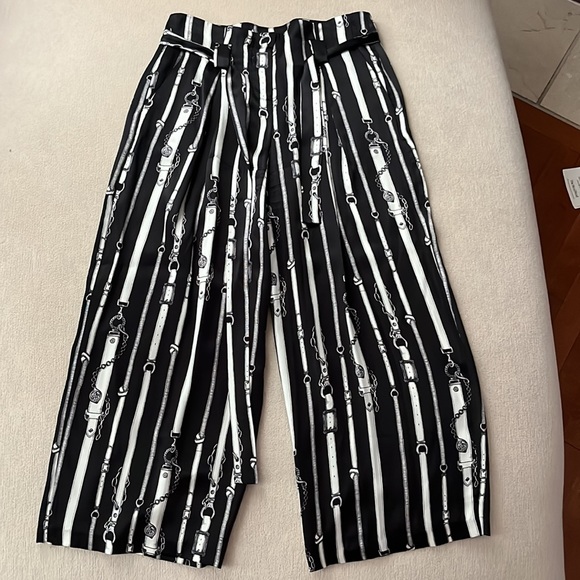 L'Agence Samira Paperbag Wide-Leg Silk Pants Size 2 - Picture 3 of 3